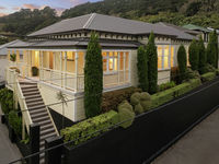 photo property thumbnail