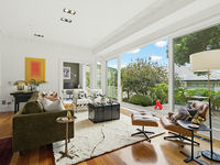 photo property thumbnail