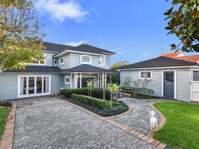 12 Sanders Avenue Takapuna