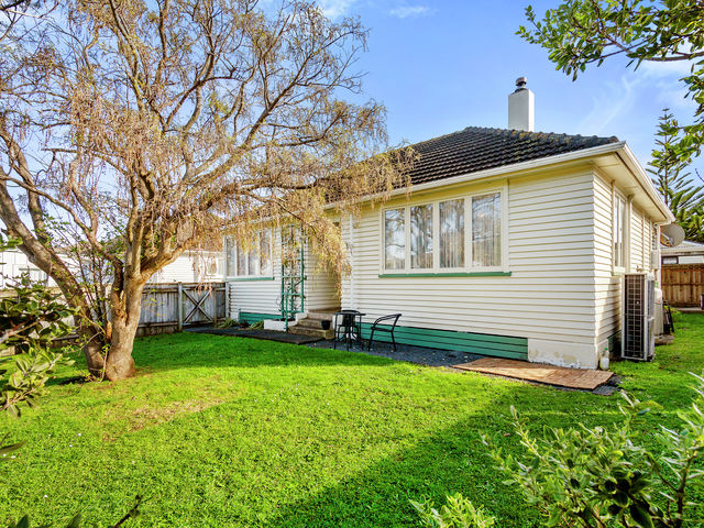 1/13 Atiawa Crescent Waiwhetu