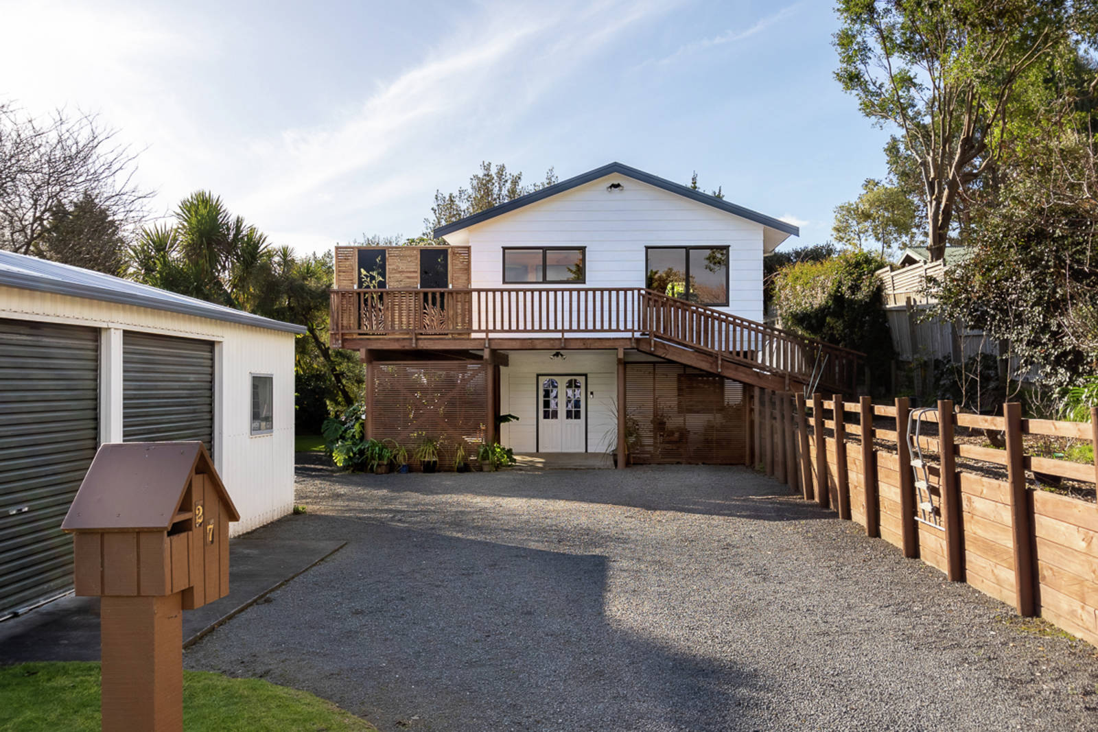 27 Puriri Road, Waikanae 4 Bed House For Sale