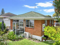 photo property thumbnail