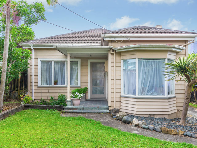 8 School Road Kingsland