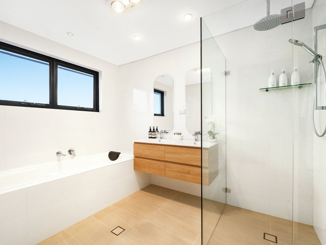 124 Charles Street Putney