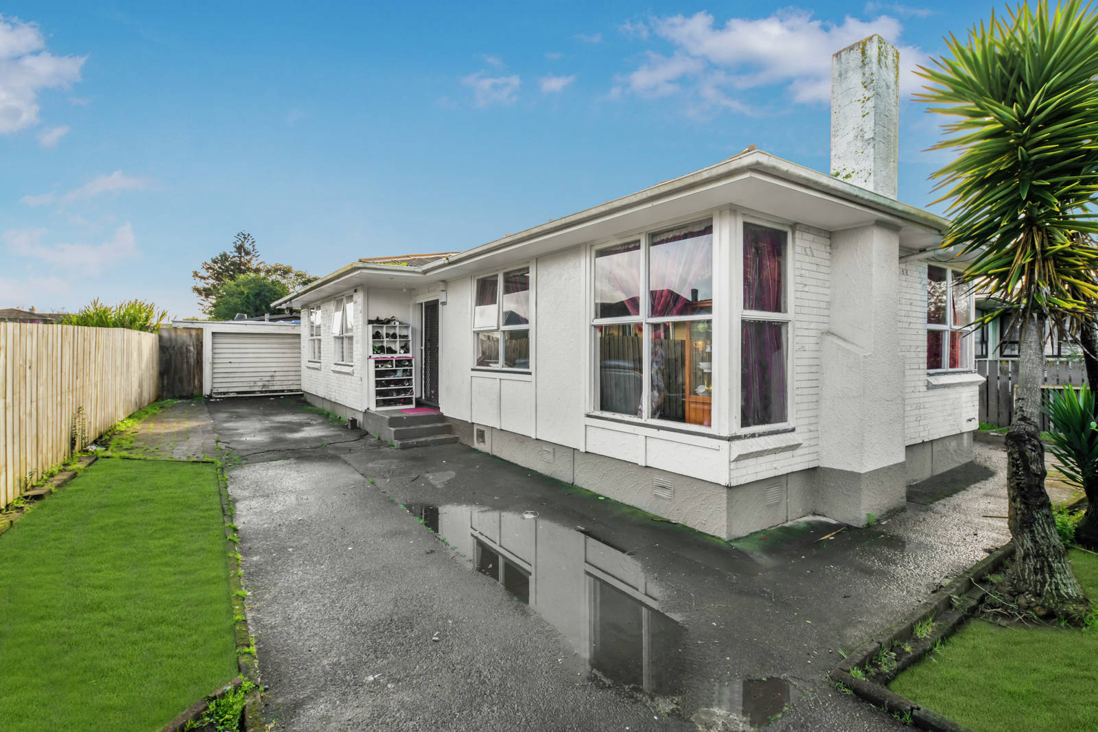 4 Blake Road, Mangere East 3 Bed House Auction Sold