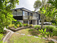 photo property thumbnail
