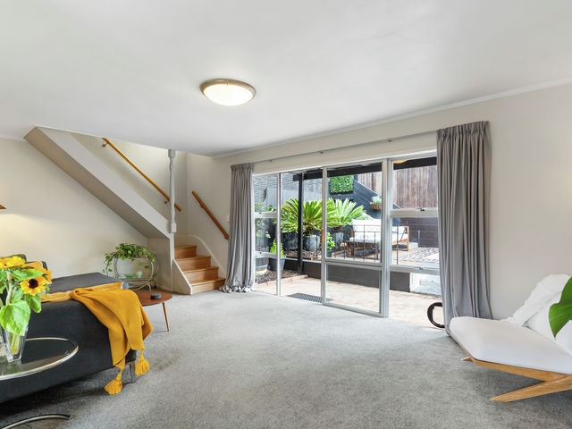 2/9 Rawhiti Road One Tree Hill