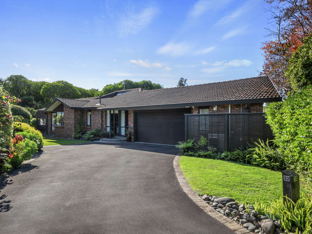 32 Awanui Drive Waikanae