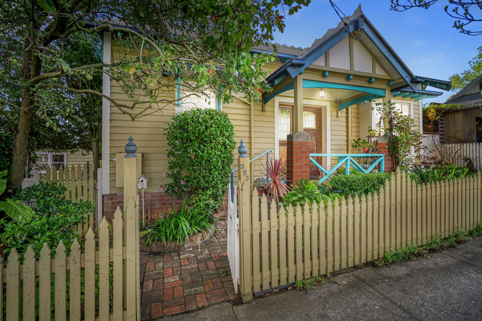 323 Neill Street, Soldiers Hill 3 Bed House Private Sale