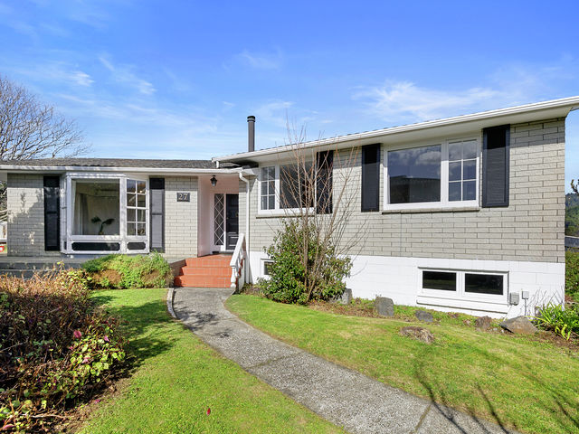 27 Sunbrae Drive Silverstream