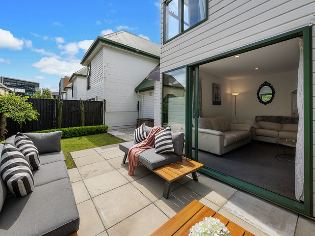 5/24 Harman Street Addington
