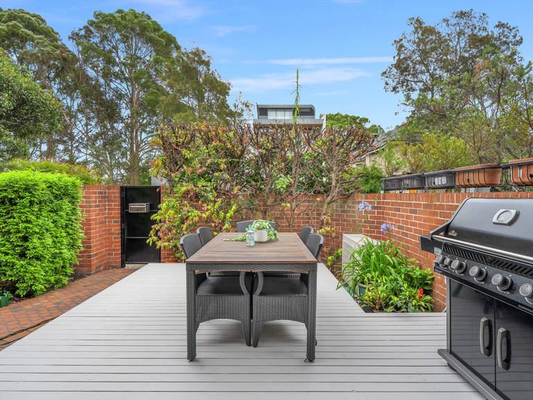 1/27 Merlin Street Neutral Bay