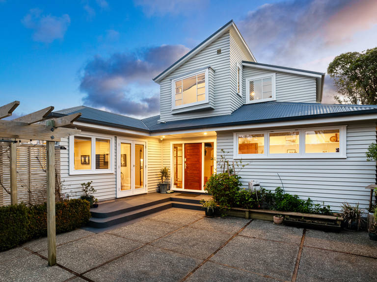 42 Buckley Road Southgate