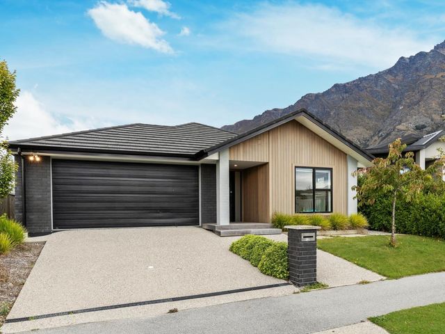 12 Shepherd Road Jacks Point