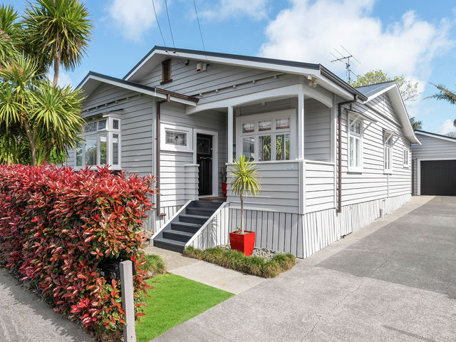 30 Buxton Street Point Chevalier