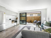 photo property thumbnail