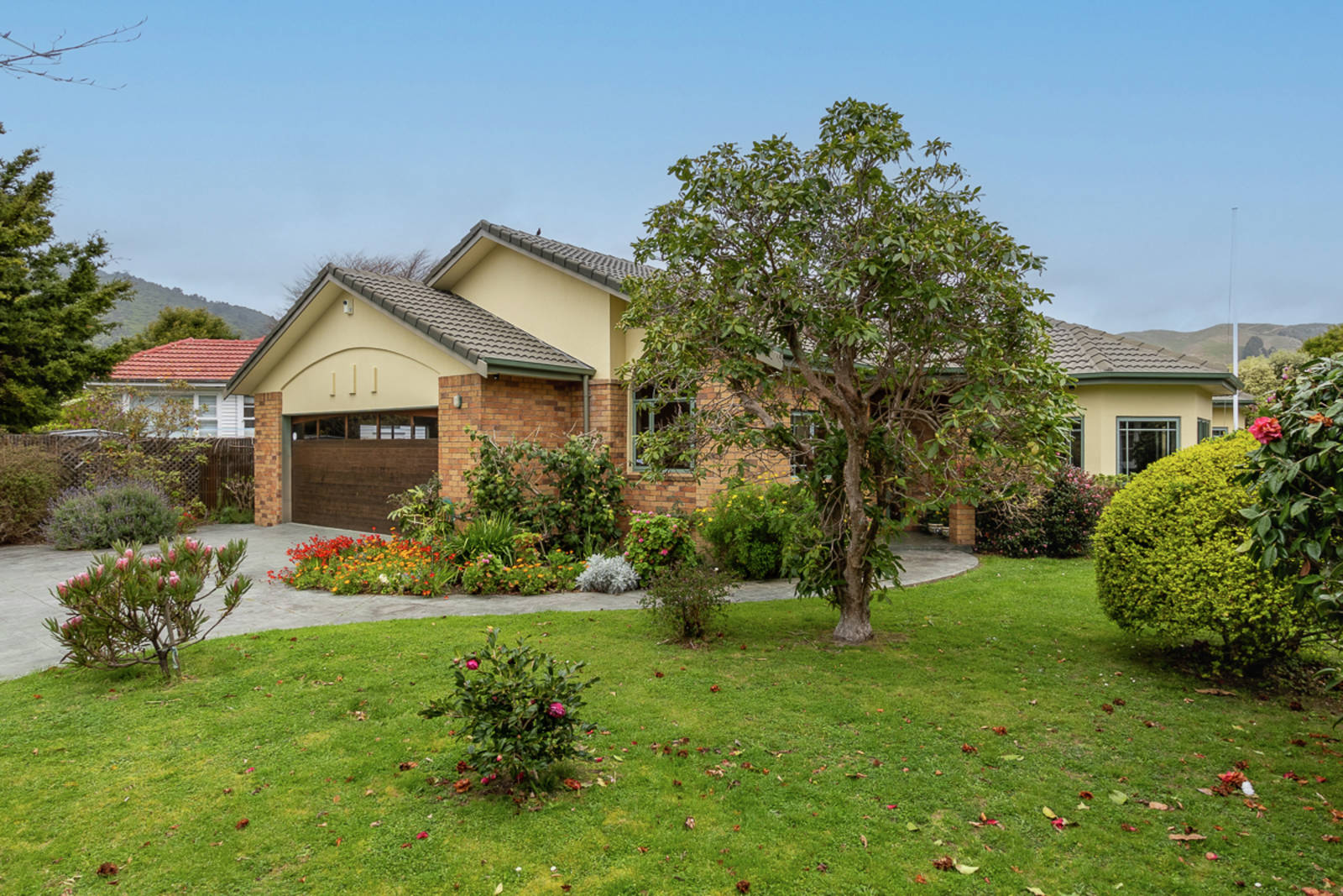 4 Kohekohe Road, Waikanae 3 Bed House Sale by Set Date