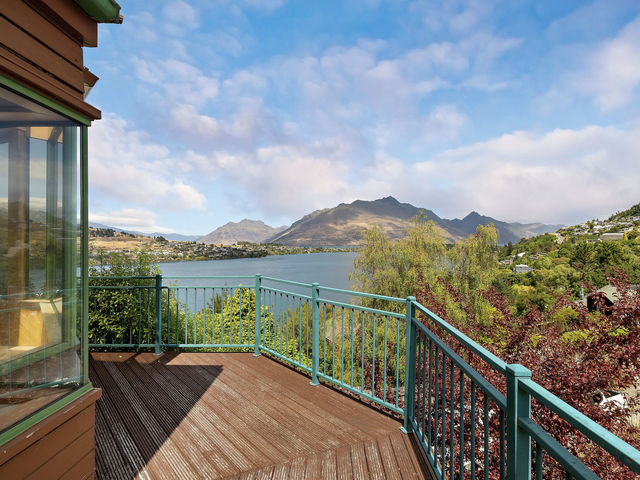 23 Golden Terrace Queenstown