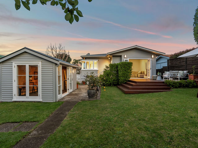 20 Linwood Avenue Mount Albert