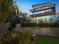 photo property thumbnail