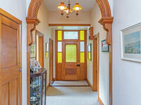 photo property thumbnail