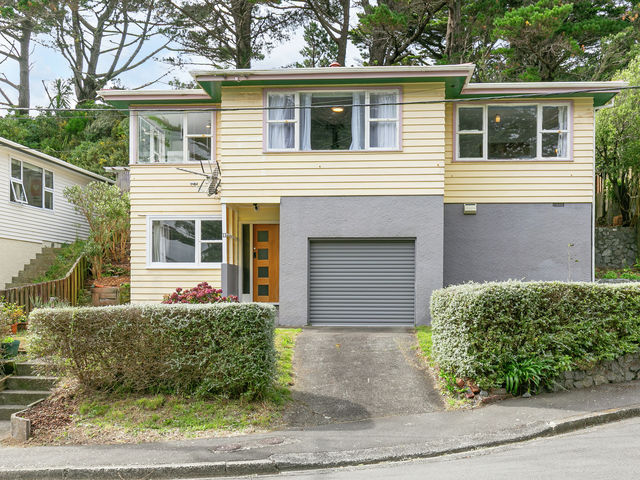 11 Lomond Street Newlands