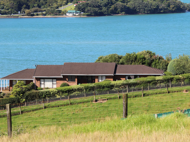 33 Headland Farm Park Tamaterau