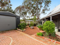 photo property thumbnail