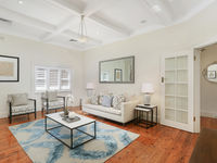 photo property thumbnail