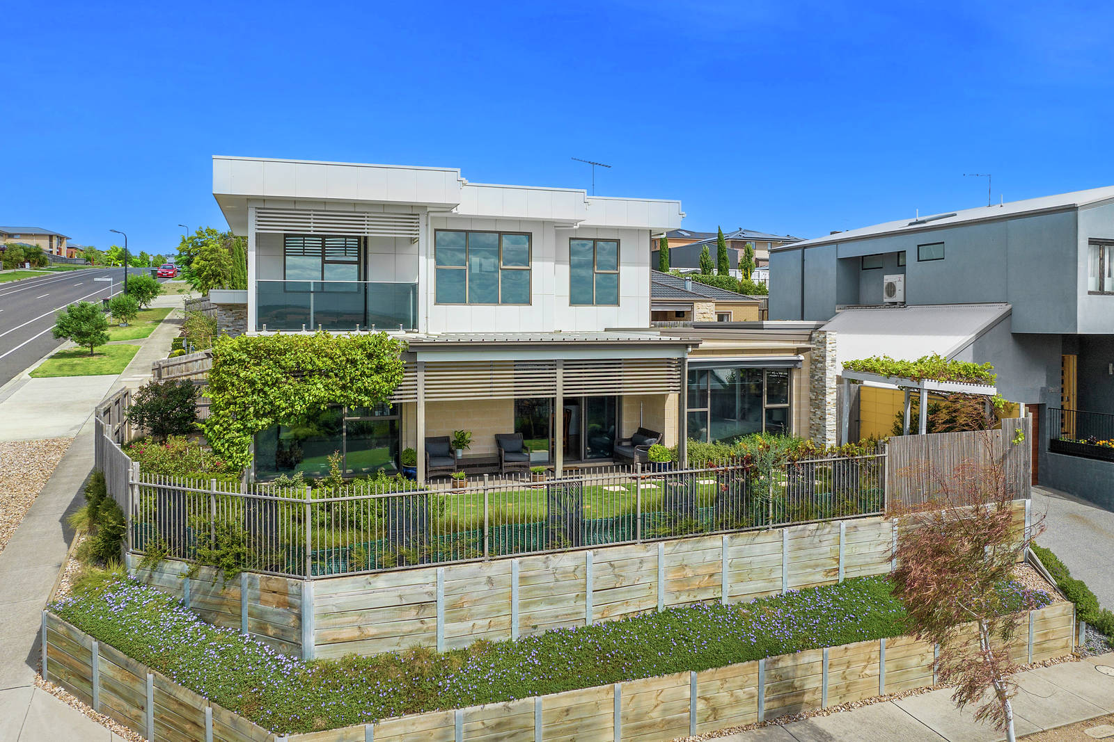 1 Annmaree Road, Highton 3 Bed House For Sale