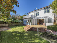 photo property thumbnail