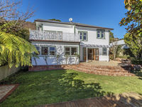 photo property thumbnail
