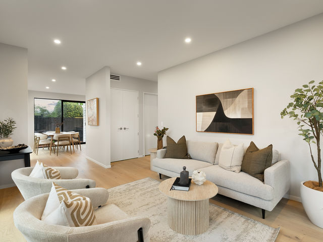 8A Catalina Crescent Forrest Hill