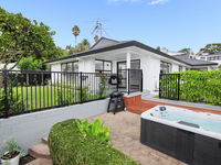 photo property thumbnail