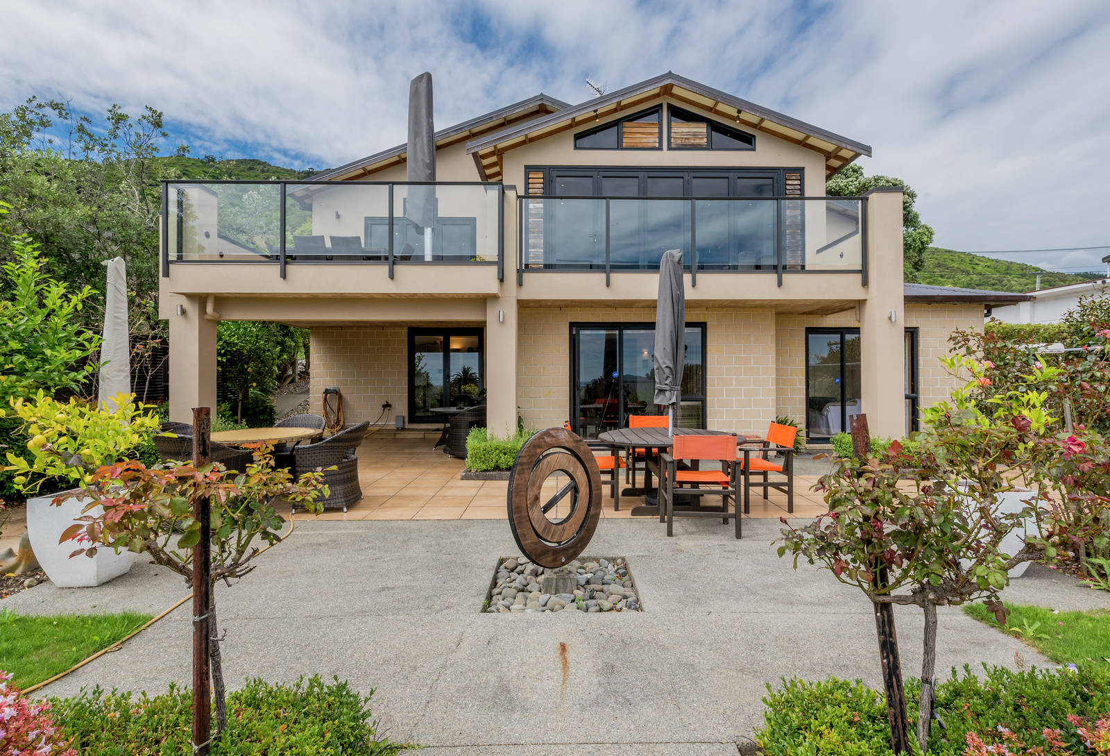 18 Kotare street, Waikanae 4 Bed House Auction Sold