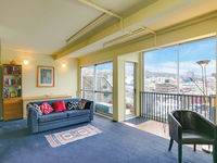 photo property thumbnail