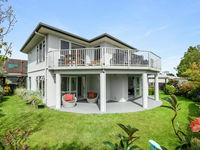photo property thumbnail