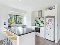 photo property thumbnail