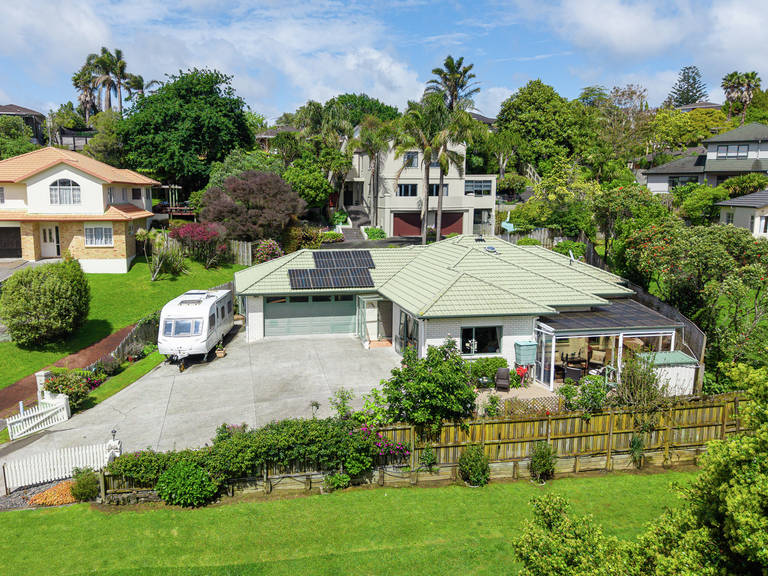 16 Sherwood Grove Northcross