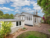 photo property thumbnail