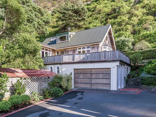 158B Breaker Bay Road Breaker Bay