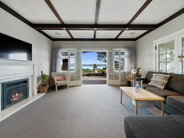111 Muritai Road Eastbourne