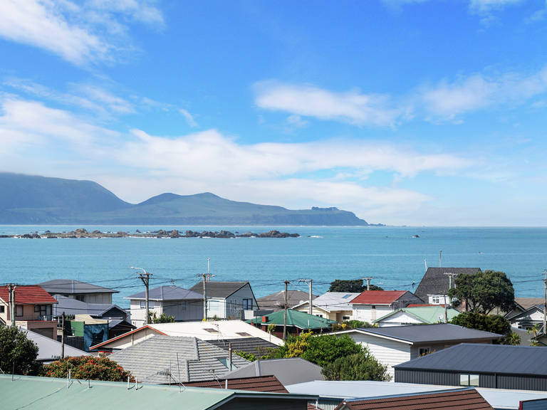 162 Sutherland Road Lyall Bay