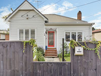 photo property thumbnail