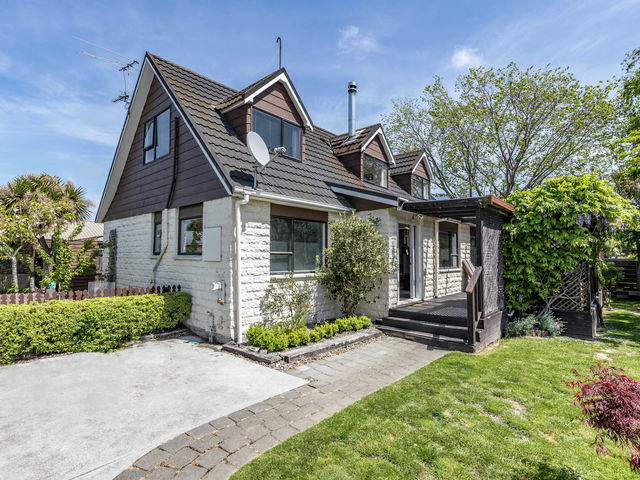 12 Gibbs Drive Woodend