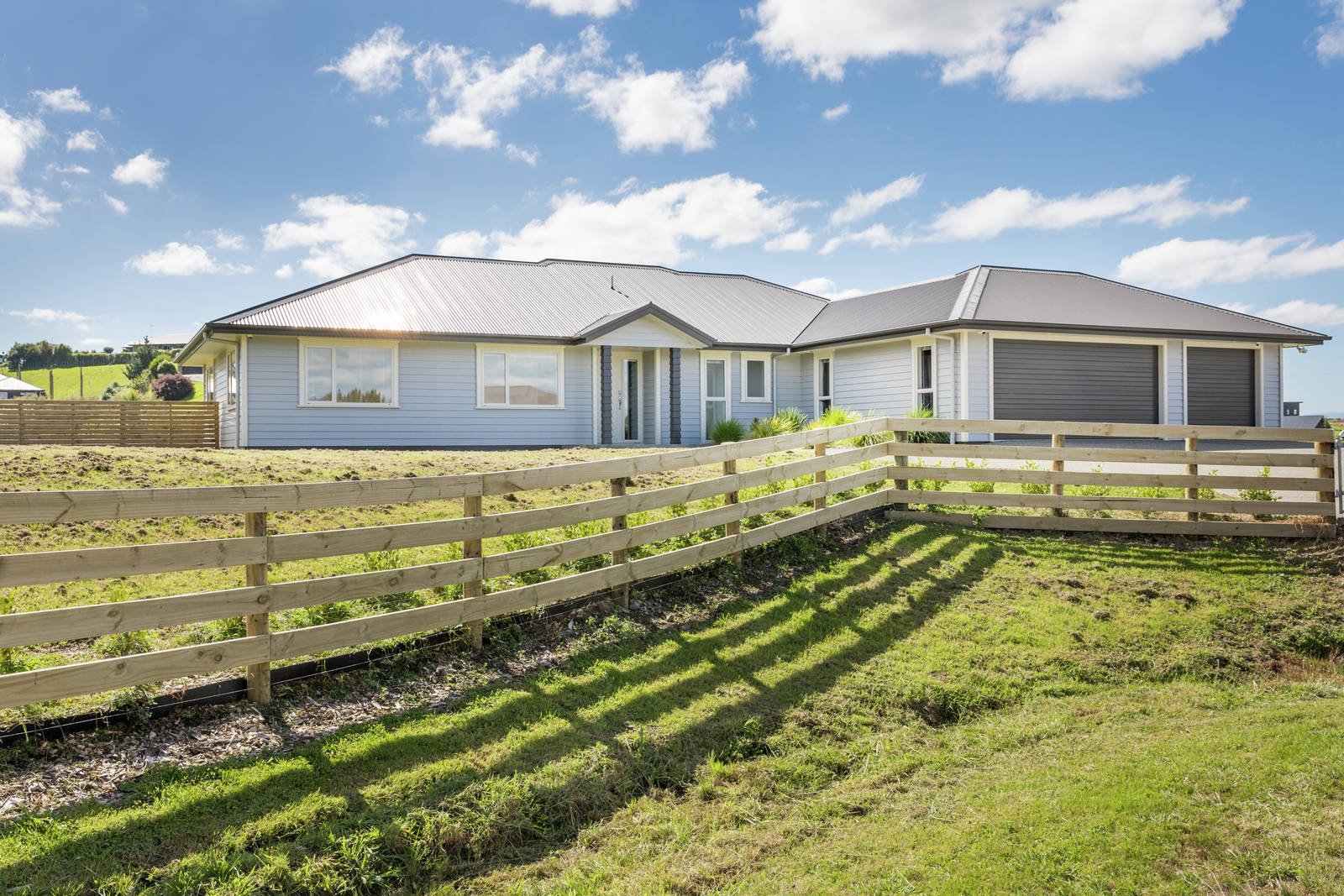 14 Whio Avenue, Mount Taylor, Feilding 4 Bed House Deadline Sale