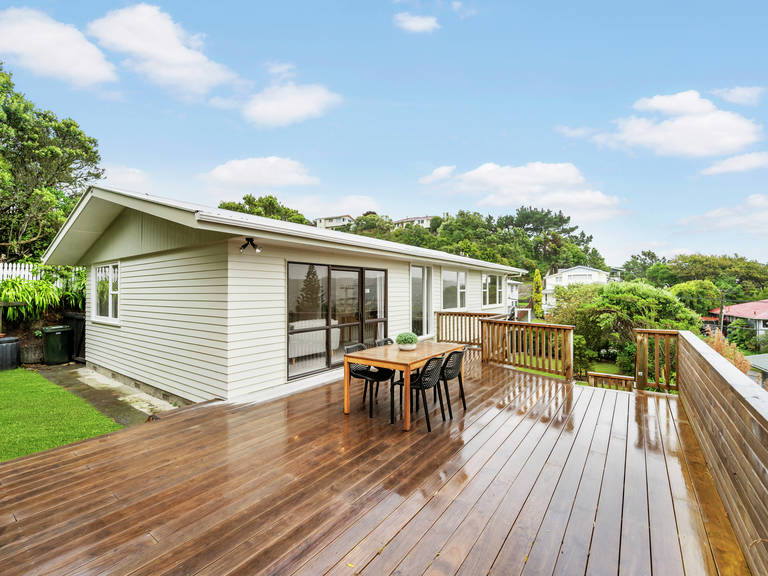 83 Beazley Avenue Paparangi