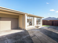 photo property thumbnail