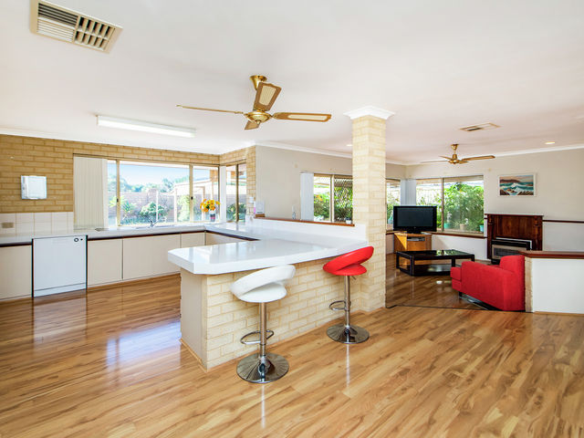 1 Sloop Court Waikiki