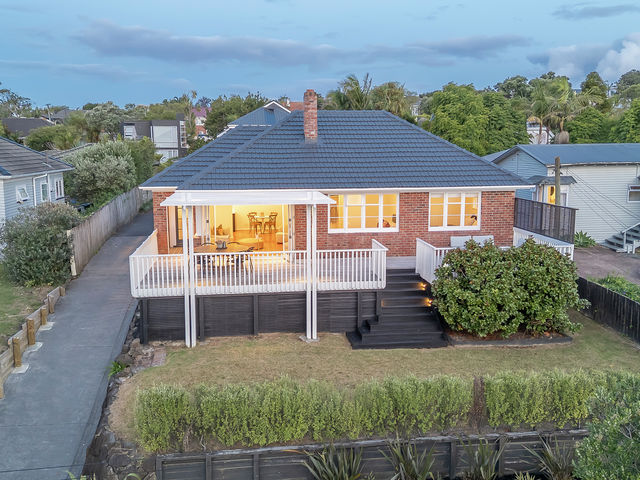 12 Seaside Avenue Waterview